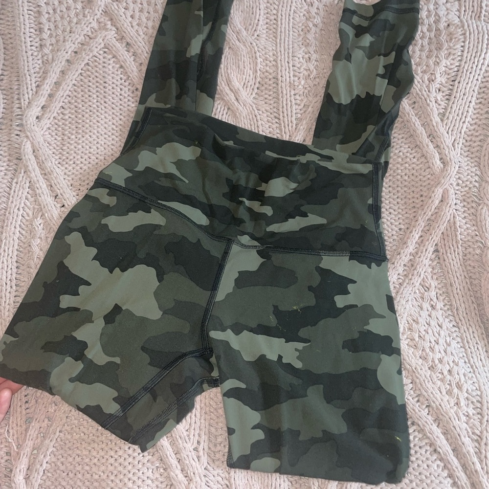 LULULEMON ALIGN LEGGINGS 28”